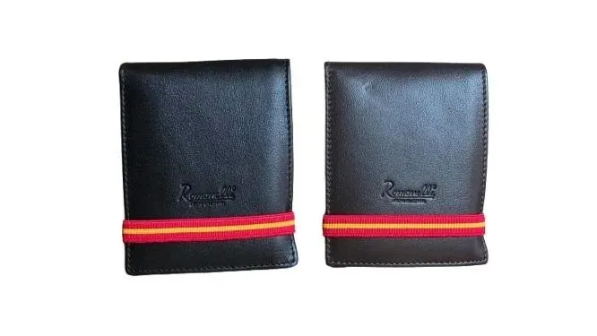 Cartera Vertical de Piel para Tarjetas con Elástico Bandera de España sin monedero