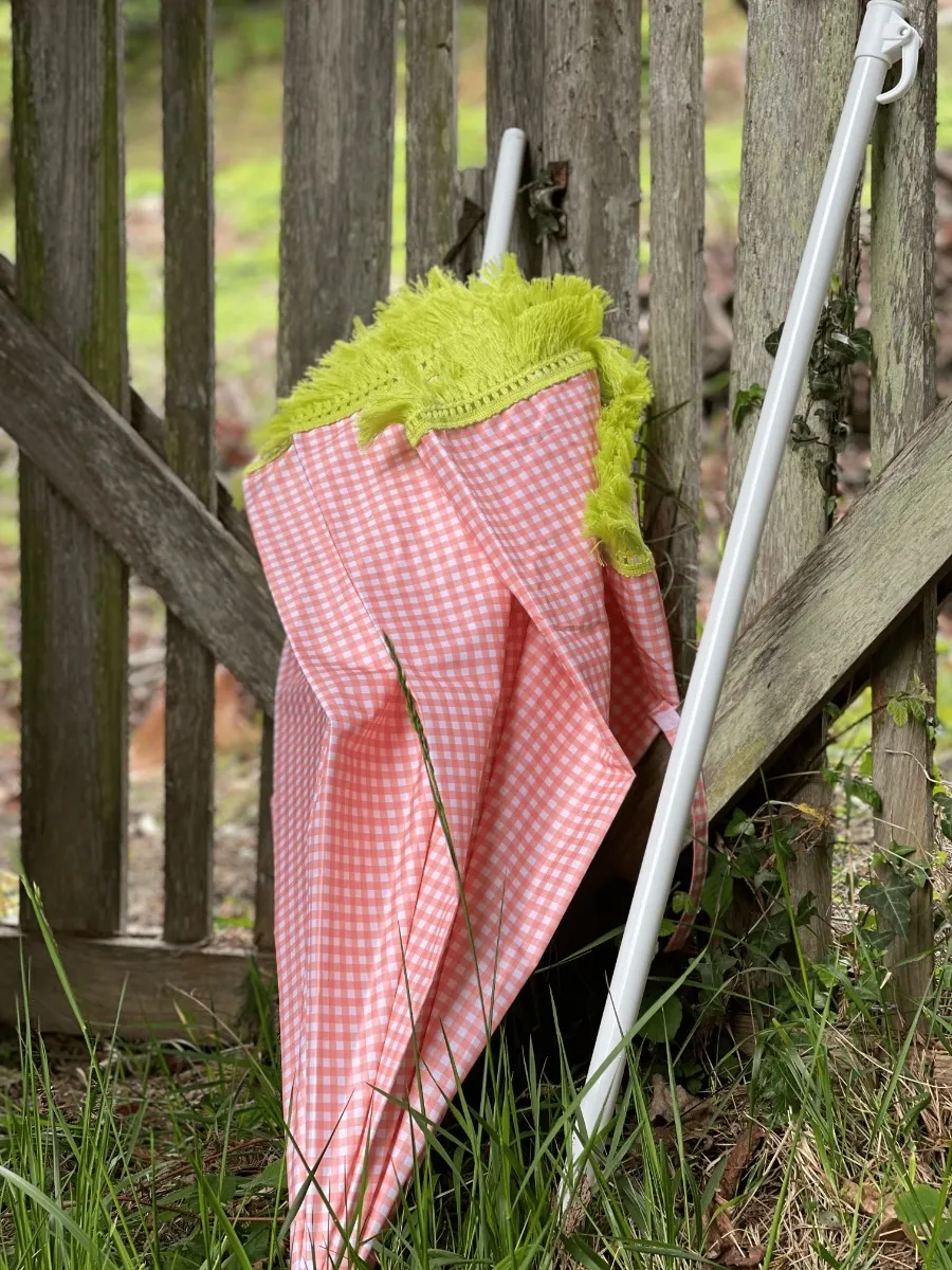 Sombrilla de Playa cuadros vichy con flecos 160 cm con protección UPF 50+ - Imagen 2