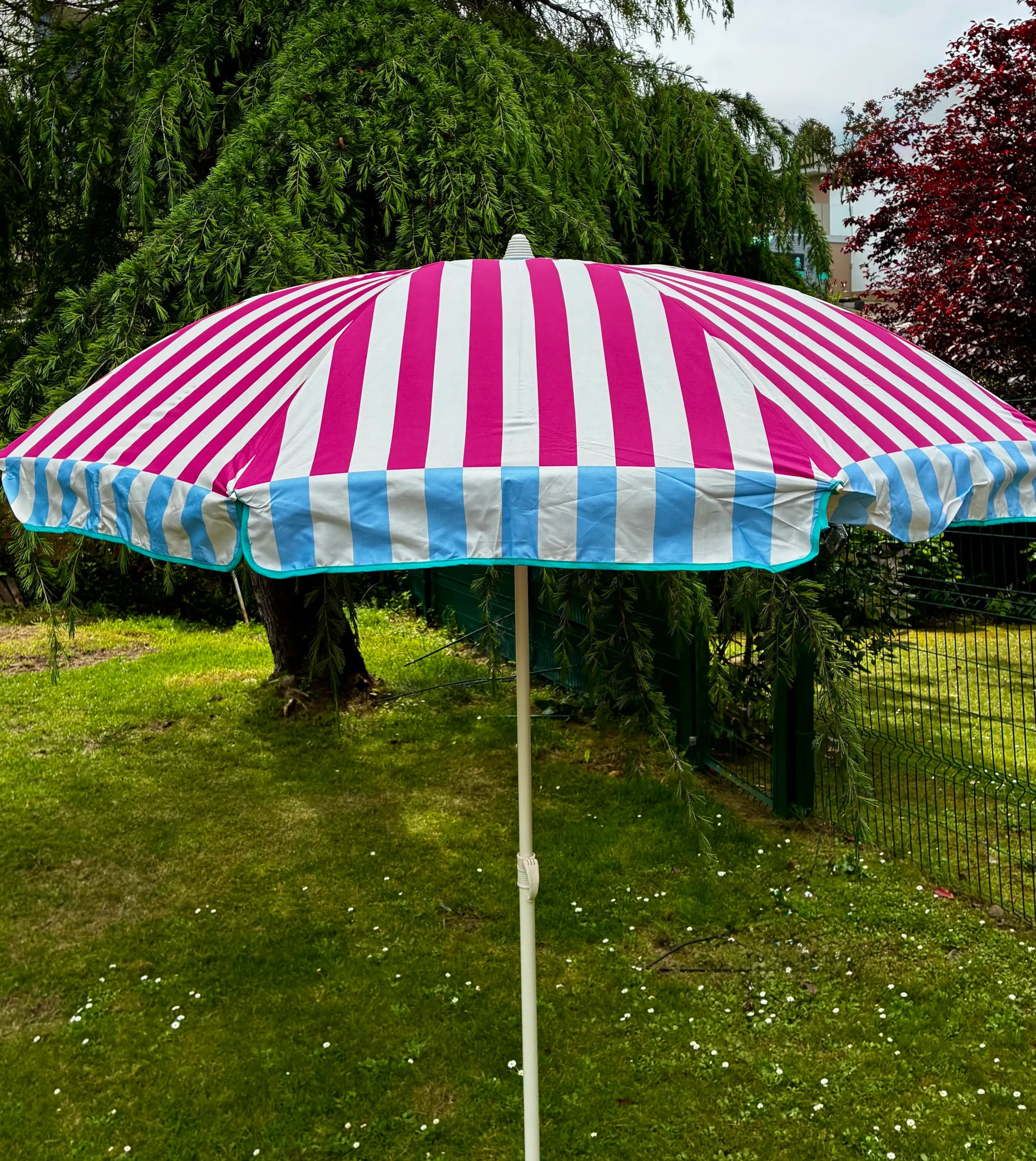 Sombrilla 180cm Romanelli Rayas Estilo Riviera con protección UPF 50+ - Imagen 3